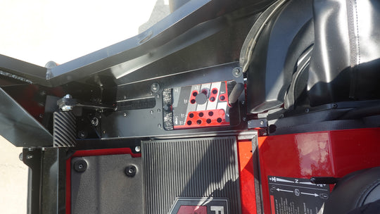 Ferris ISX3300 60" Zero Turn Mower with Curtis Premium Air-Conditioned Cab – Model 5902064 Inside Right Side