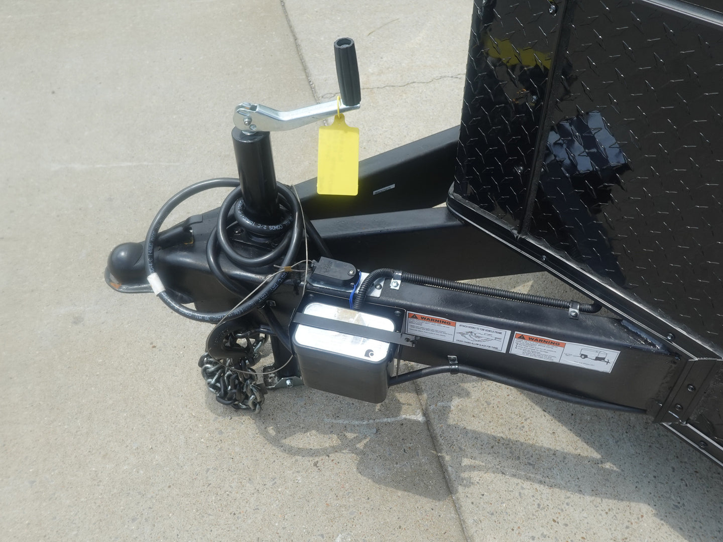 8.5x24 V-Nose Enclosed Trailer (2) 7000LB Axles with Wench Lift Hitch