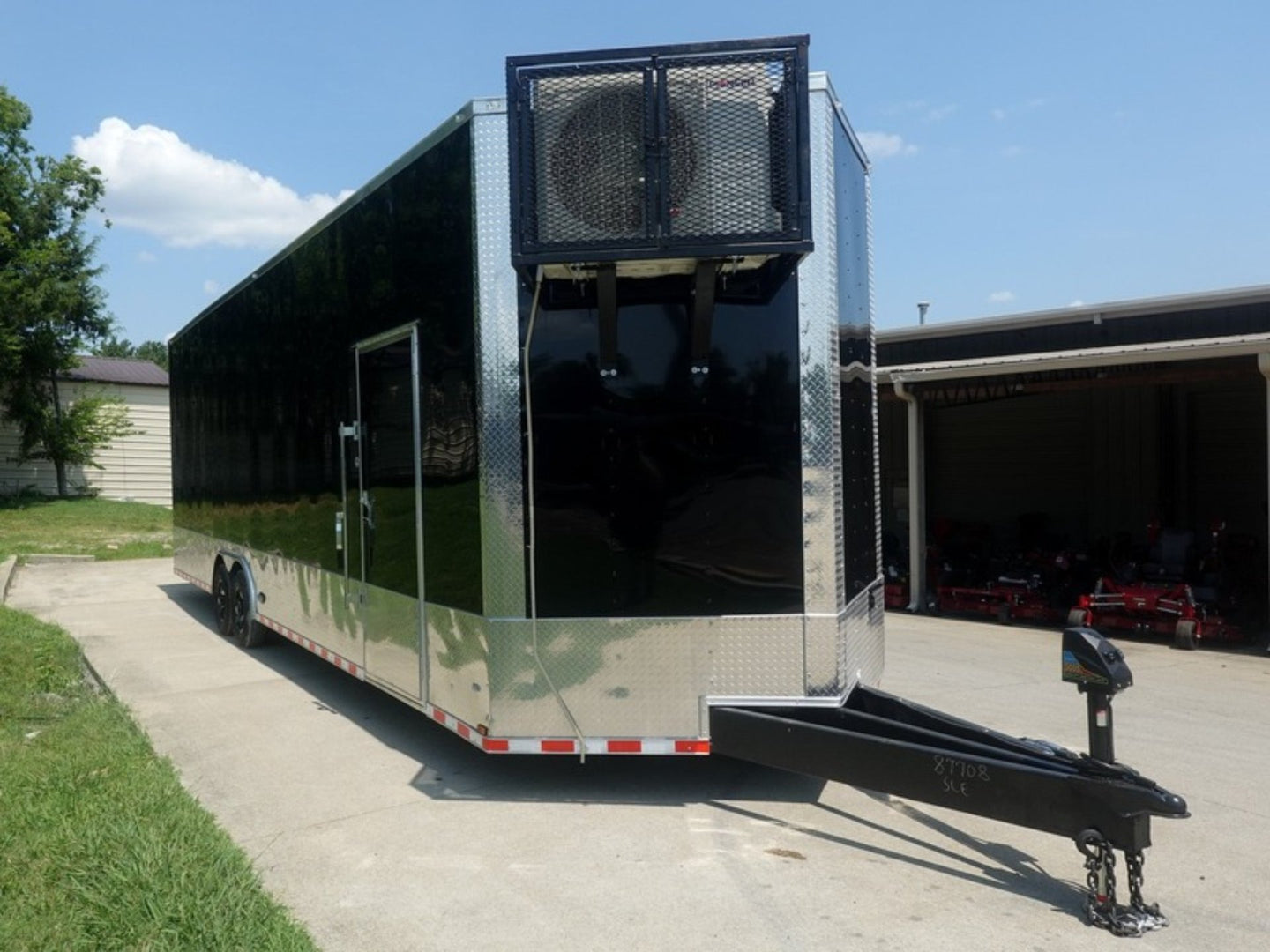 8.5x30 Black Enclosed 2-5200lb Axles 9' Interior Height with Winch Right Front
