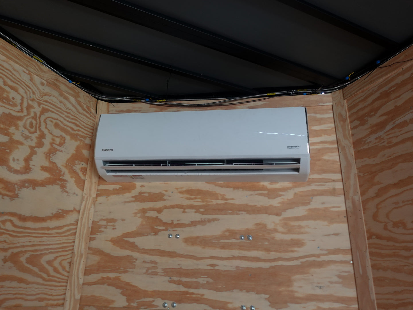 8.5x30 Black Enclosed 2-5200lb Axles 9' Interior Height with Winch Air Conditioner Inside