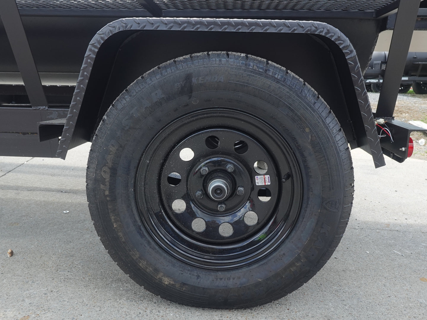 330 Gallon Charcoal Grill With Warming Box Axle