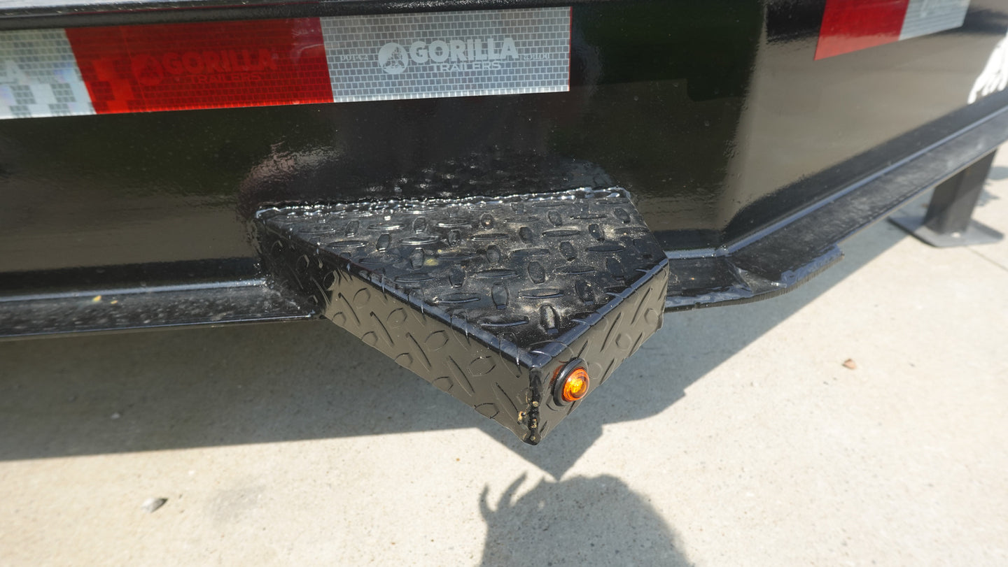 7x20 Equipment Trailer Dovetail (2) 7,000LB Axles with King Kong Ramps Step