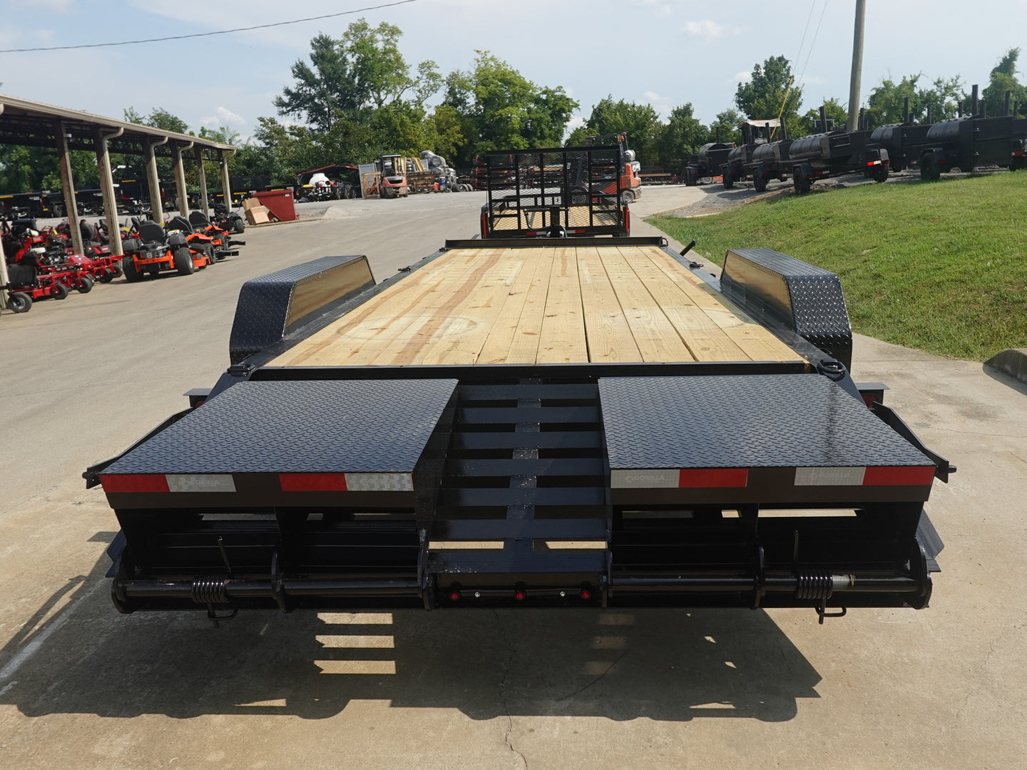 7x20 Equipment Trailer Dovetail (2) 7,000LB Axles with King Kong Ramps Rear