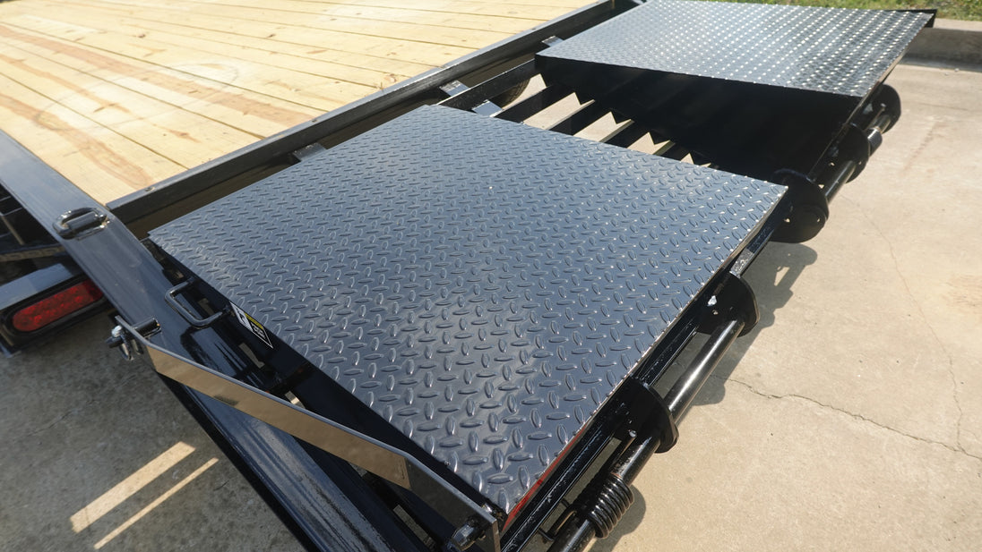 7x20 Equipment Trailer Dovetail (2) 7,000LB Axles with King Kong Ramps 