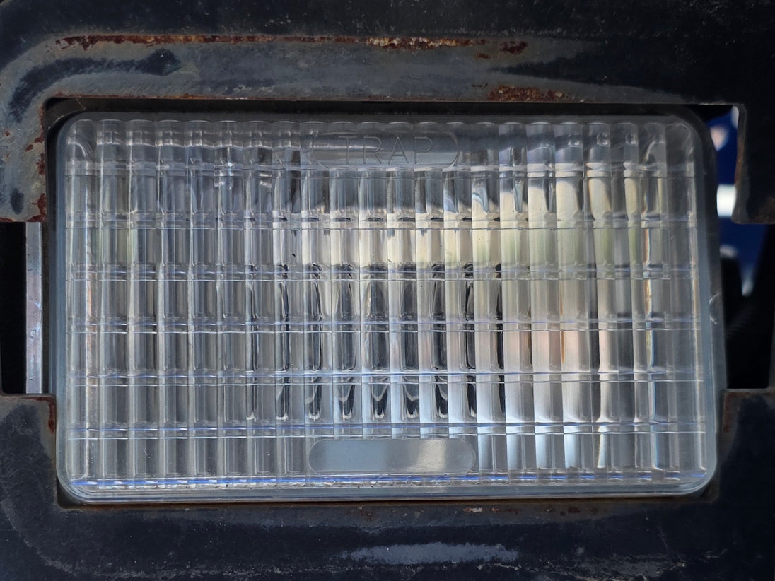 Demo Dixon ZTR 52" (7951) Headlight picture 