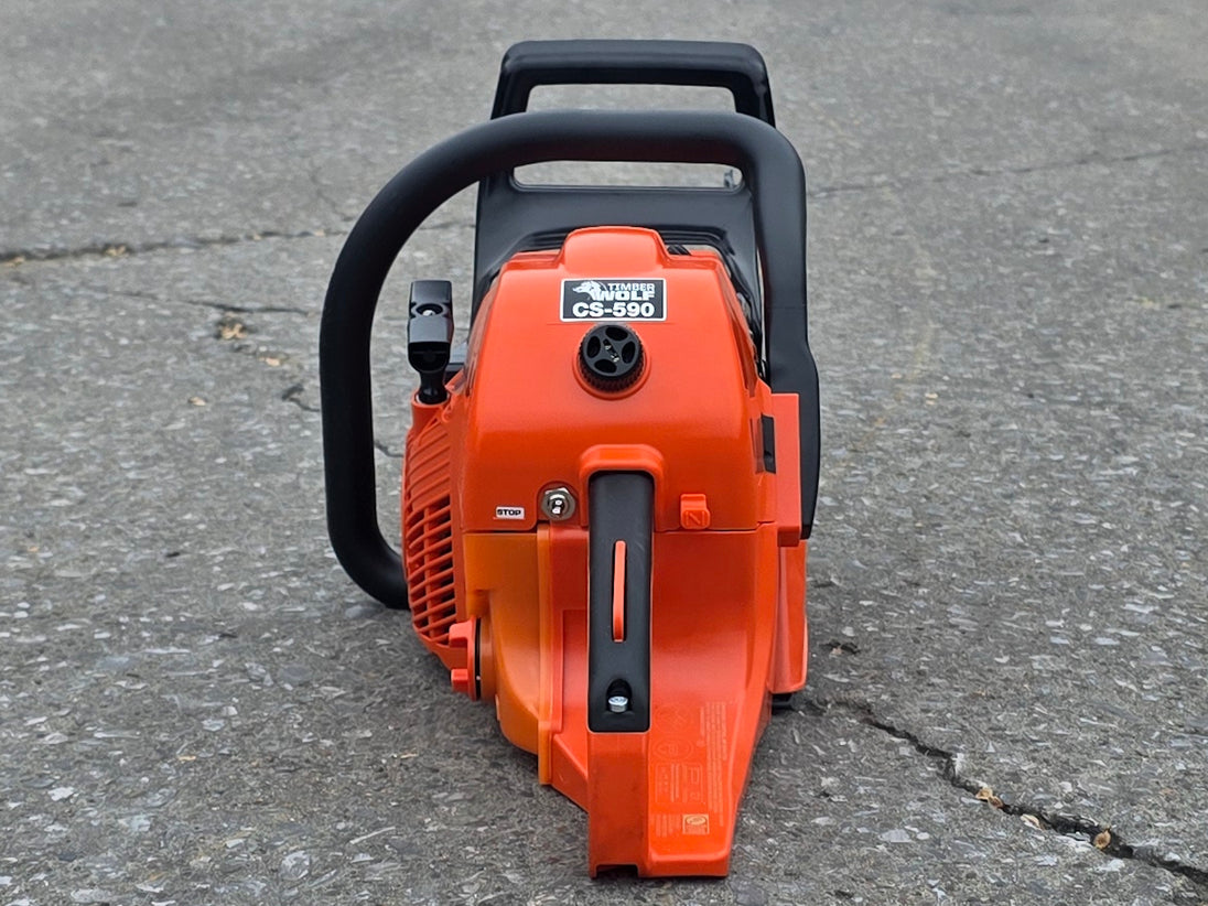 Echo CS-590 Timber Wolf 20" Chainsaw 59.8 cc Engine Back side picture 