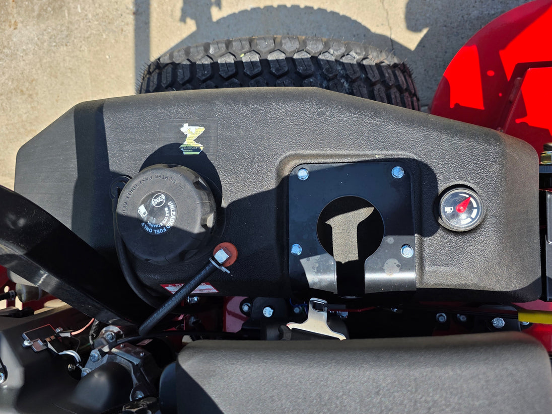 Encore Caliber EC60FX850V5X Zero Turn Mower 60" 27HP KAW Right side fuel tank picture 