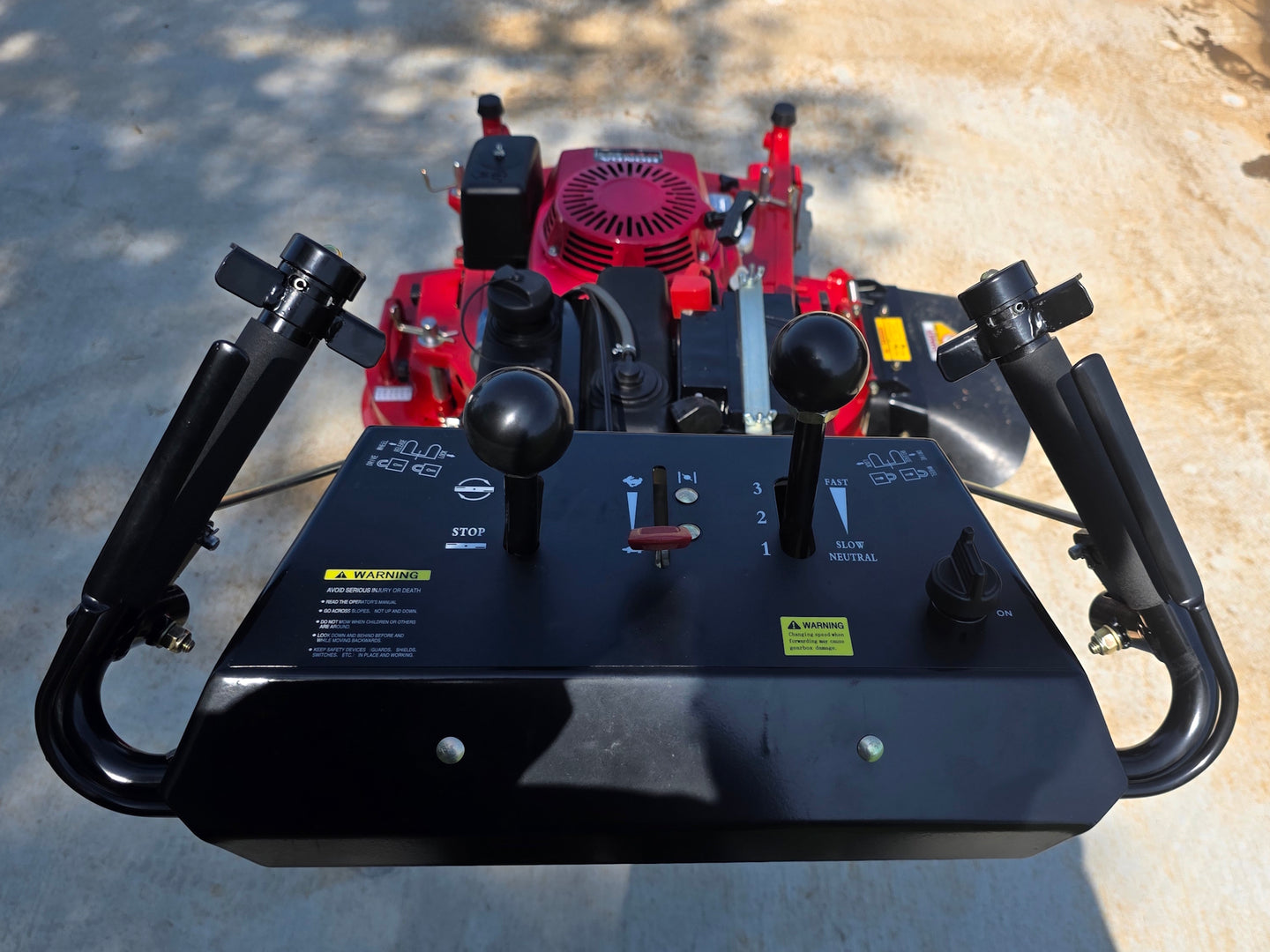 Encore EW32HE11 32" Commercial Walk Behind Mower 10.7HP Honda Control picture 
