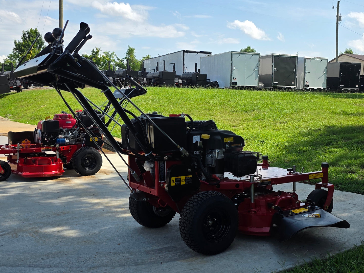 Encore EW32LSE12 32" Commerical Walk Behind Mower 11.7HP Electric Start  Back right angle picture 