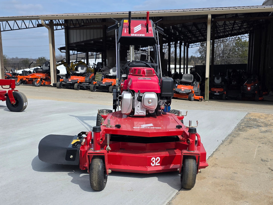 Encore EW32X11HD Commercial Walk Behind Mower 32" 10.5HP Honda Front view picture 