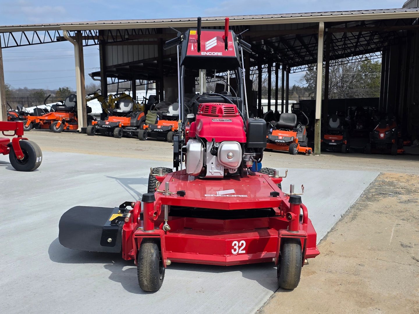 Encore EW32X11HD Commercial Walk Behind Mower 32" 10.5HP Honda Front view picture 