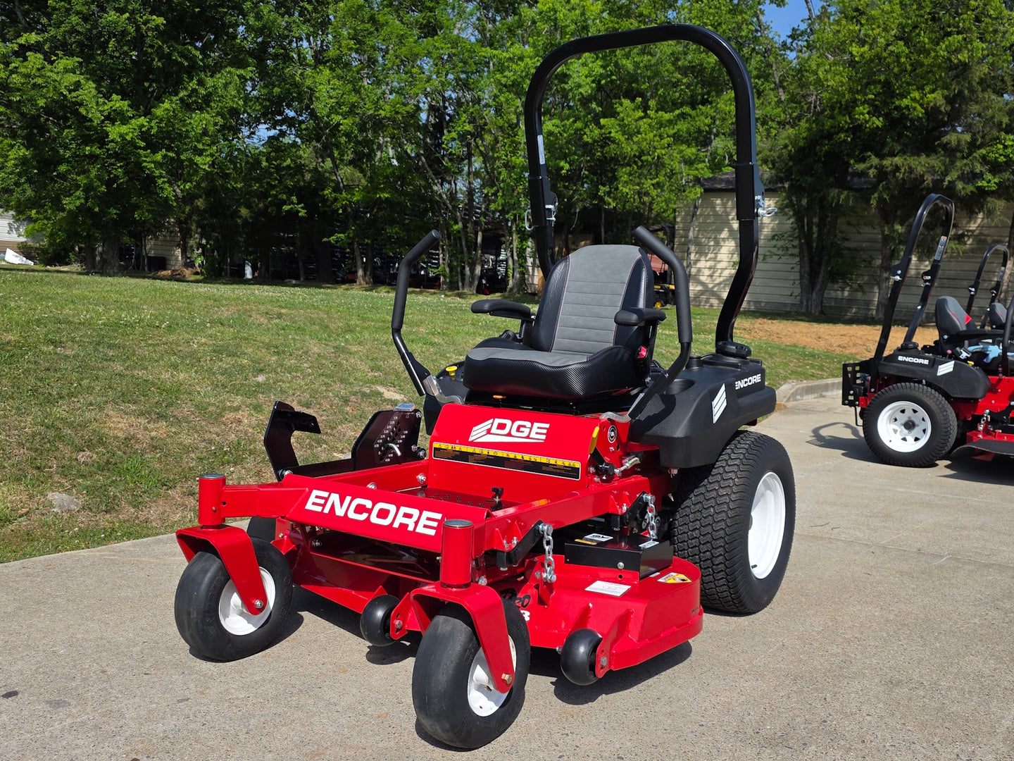 Encore Edge 48" Deck Zero Turn Mower 23 HP Kawasaki Front right-angle pictures 