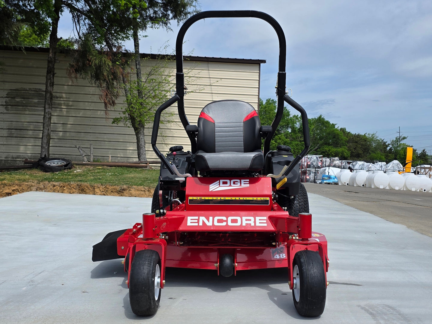Encore Edge EE48X24LS32 48” Zero Turn Mower 24HP Front side picture 