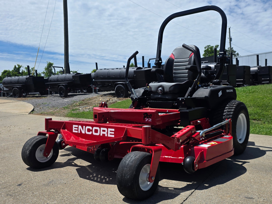Encore Prowler EP72BSV37EV5 72" Commercial Zero Turn Mower 37HP Briggs EFI Front right angle picture 