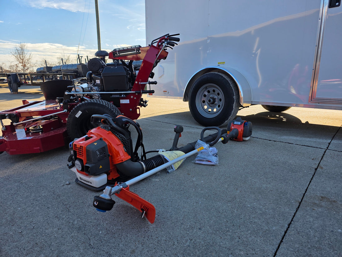 Ferris 5901891 FW45 52" Walk Behind Mower Encl Trailer Handheld Bundle hand held view picture 