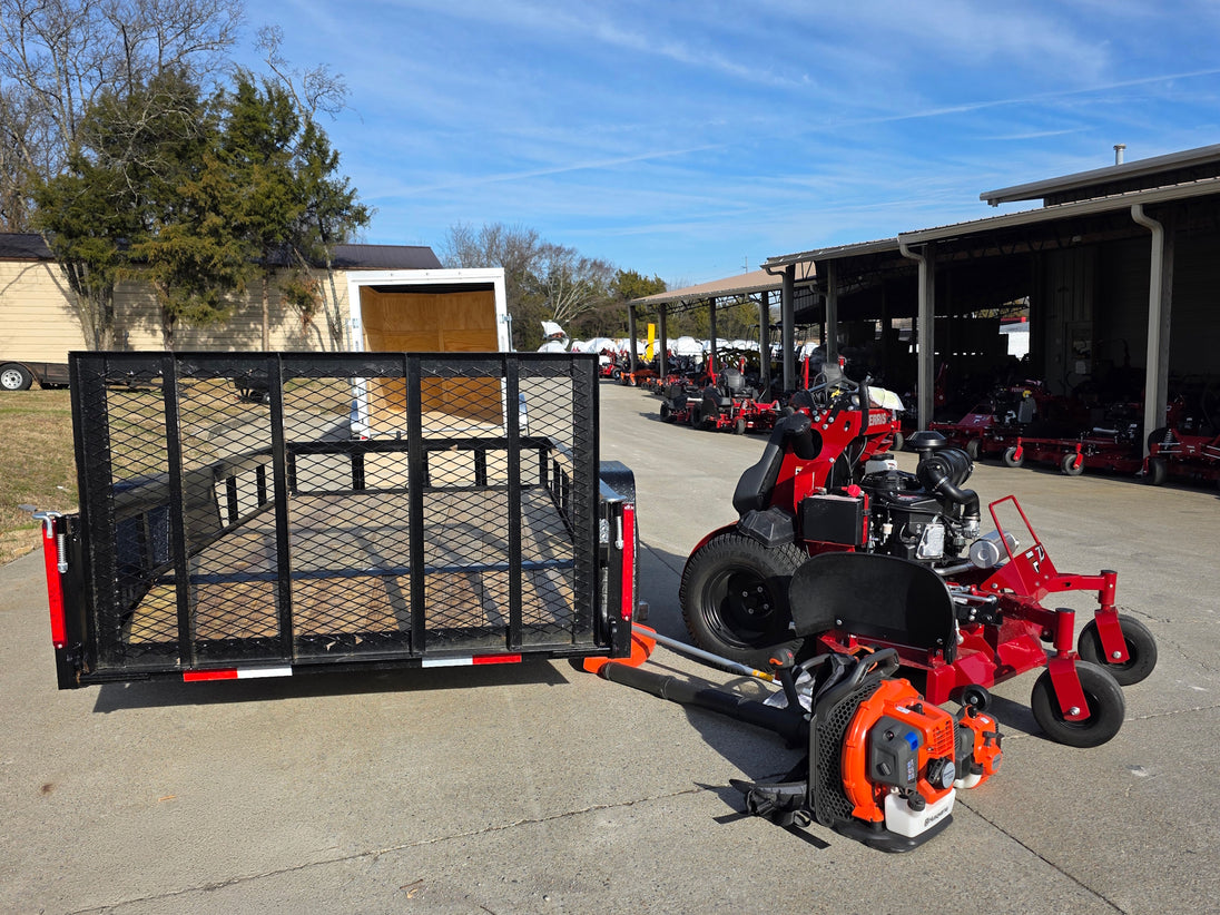 Ferris 5901940 SRSZ1 48" Stand On Mower 5x10 Utility Handheld Package rear view picture 