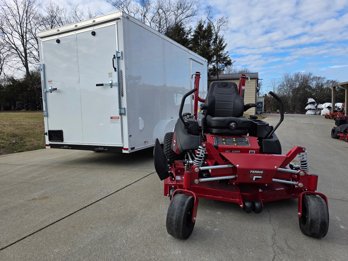 Ferris 5902064 ISX3300 60" Zero Turn Mower Encl Trailer Handhelds Bundle back side view picture 