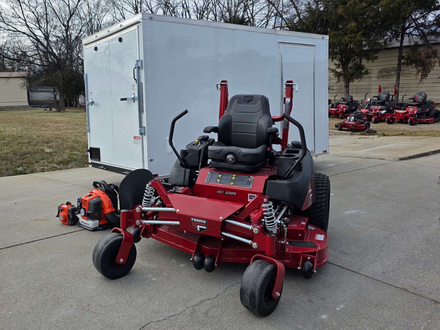 Ferris 5902064 ISX3300 60" Zero Turn Mower Encl Trailer Handhelds Bundle front mower view picture 