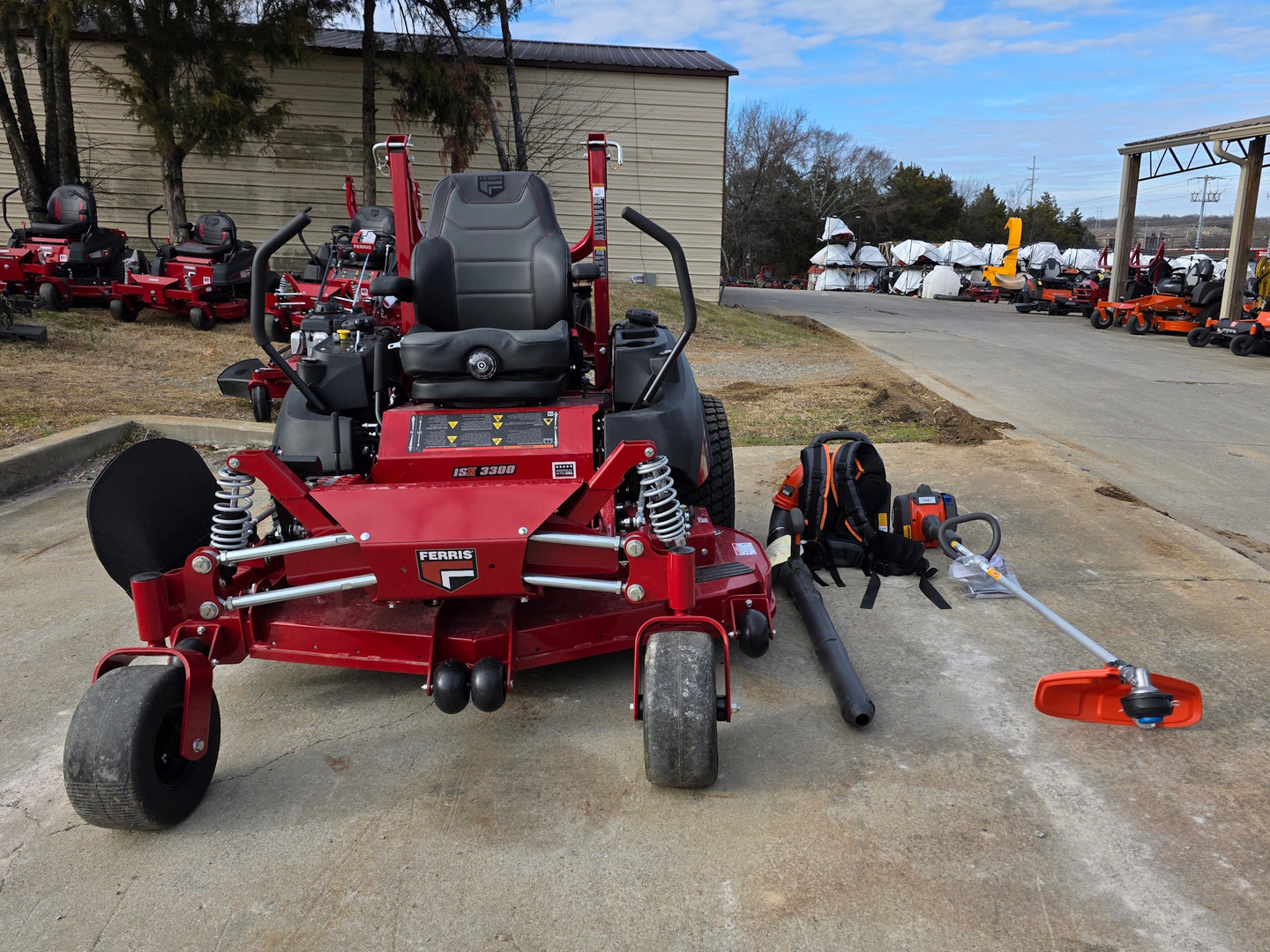 Ferris 5902064 ISX3300 60" Zero Turn Mower Handhelds Bundle (Instant Rebate Included) front view picture 