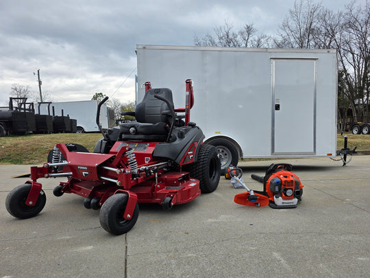 Ferris 5902065 ISX3300 60" Zero Turn Mower Encl Trailer Handhelds Bundle front view picture 
