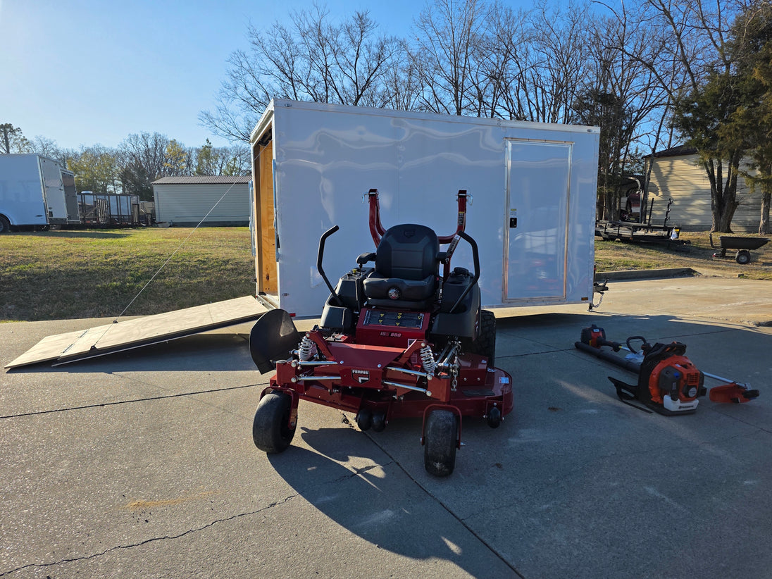 Ferris 5902075 60" ISX800 Zero Turn Mower Encl Trailer Handhelds Bundle left angled view picture 