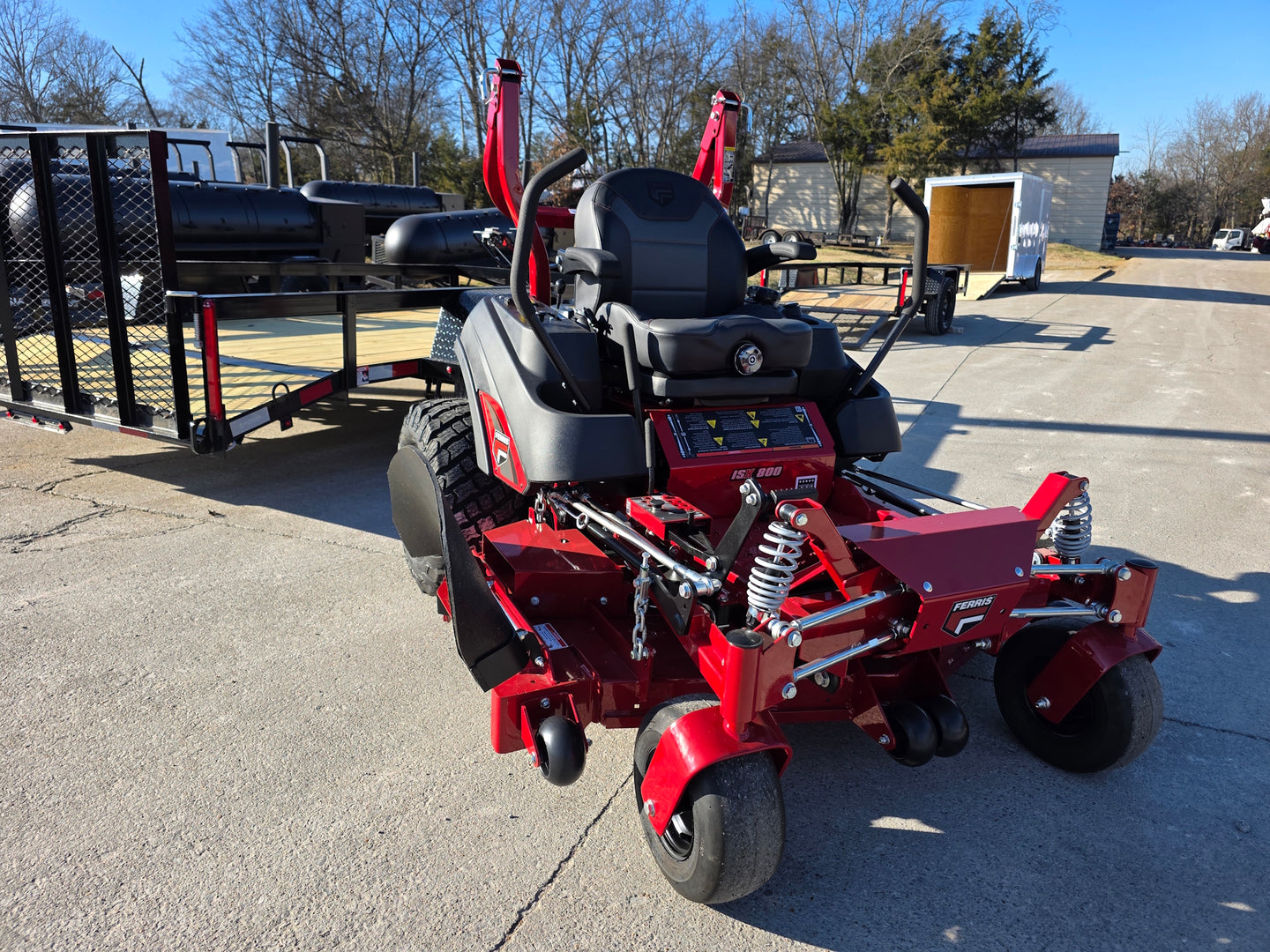 Ferris 5902075 60" ISX800 Zero Turn Mower Util Trailer Bundle close up mower left picture 