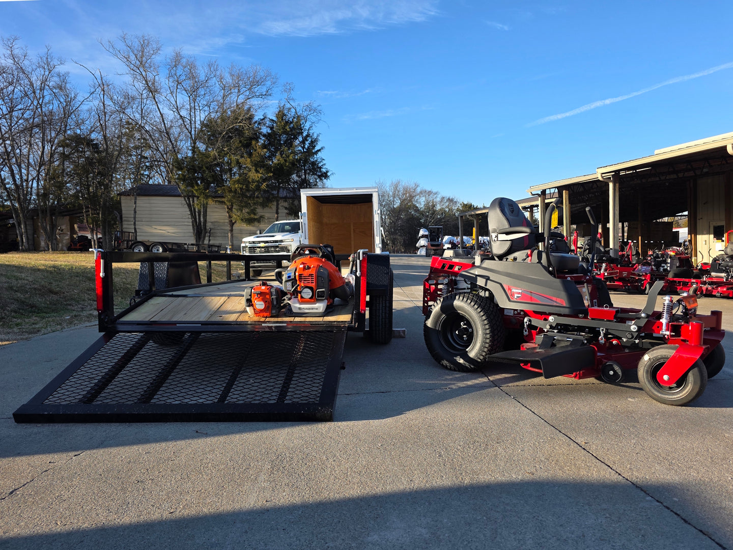 Ferris 5902101 500S 48" Zero Turn Mower Util Trailer Handhelds Bundle left side view picture 