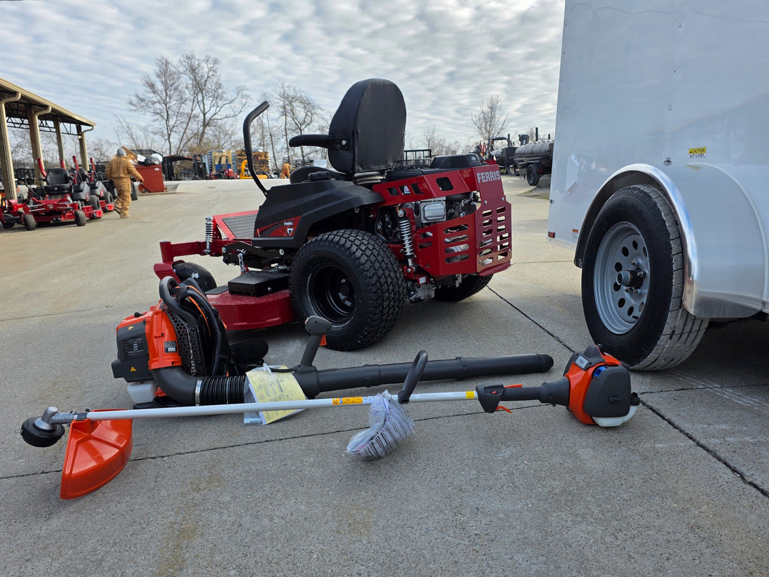 Ferris 5902103 61" 500S Zero Turn Mower Encl Trailer Handheld Package side hand held view picture 