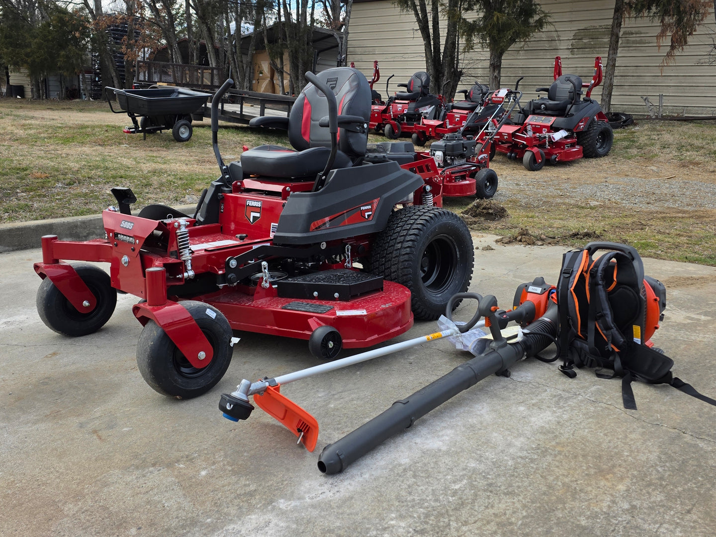 Ferris 5902103 61" 500S Zero Turn Mower Handheld Package front right angled view picture 