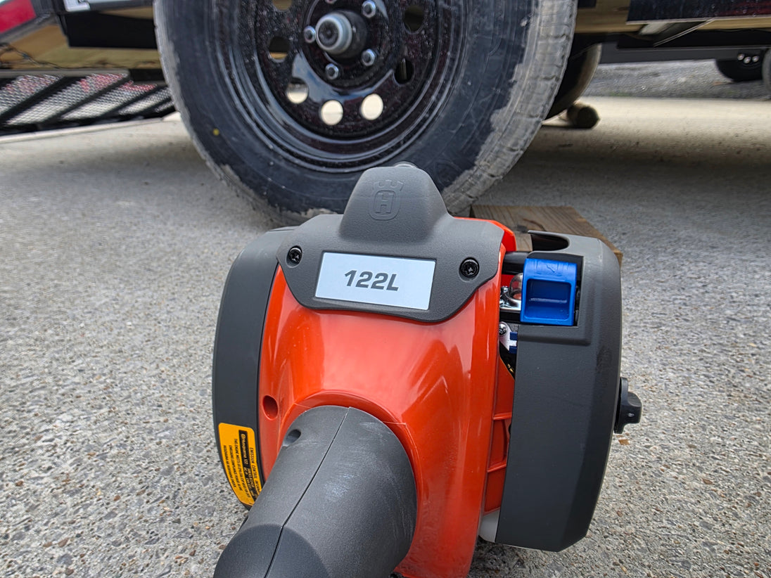 Ferris 5902103 61" 500S Zero Turn Mower Util Trailer Handheld Package trimmer engine view picture 