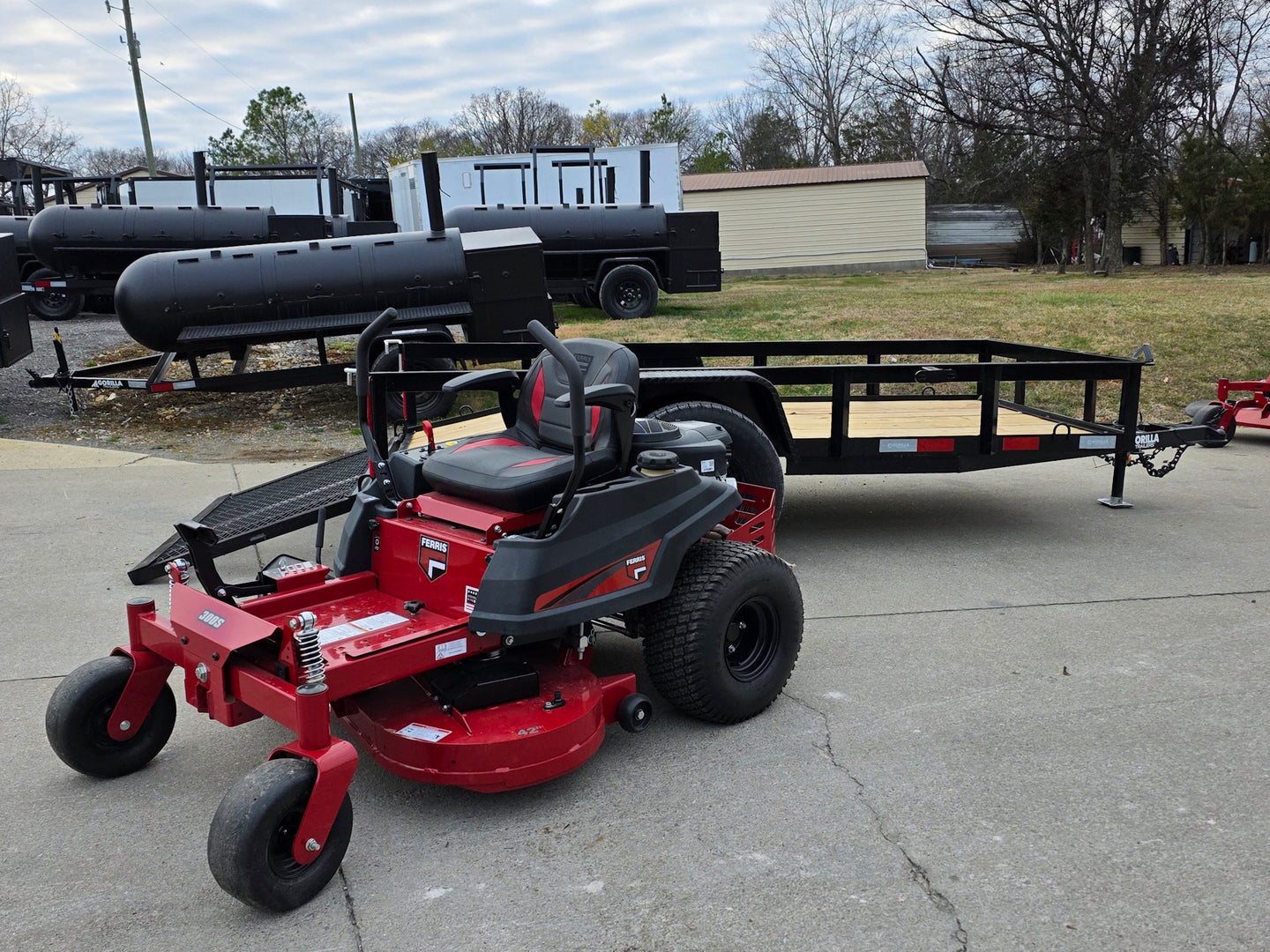 Ferris 5902144 42" 300S Zero Turn Mower Util Trailer Bundle front view picture with ramp down 