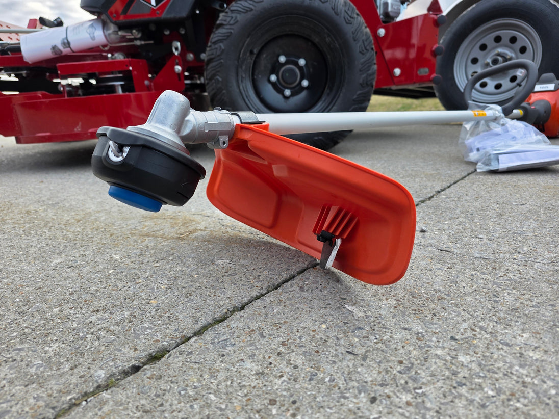 Ferris 5902154 52" ISX800 Commercial Zero Turn Mower Encl Trailer Handheld Bundle trimmer head view picture 