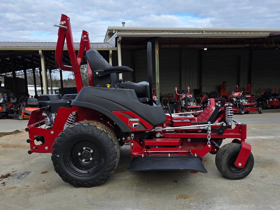 Ferris 5902154 52" ISX800 Commercial Zero Turn Mower Handheld Bundle left side view picture 