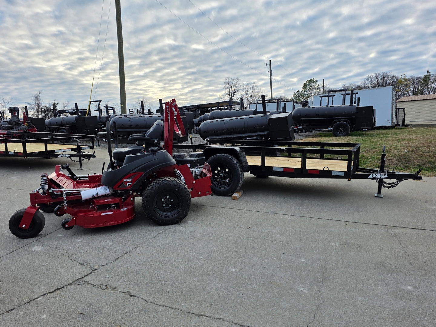Ferris 5902154 52" ISX800 Commercial Zero Turn Mower Utility Trailer Bundle right angled view picture 