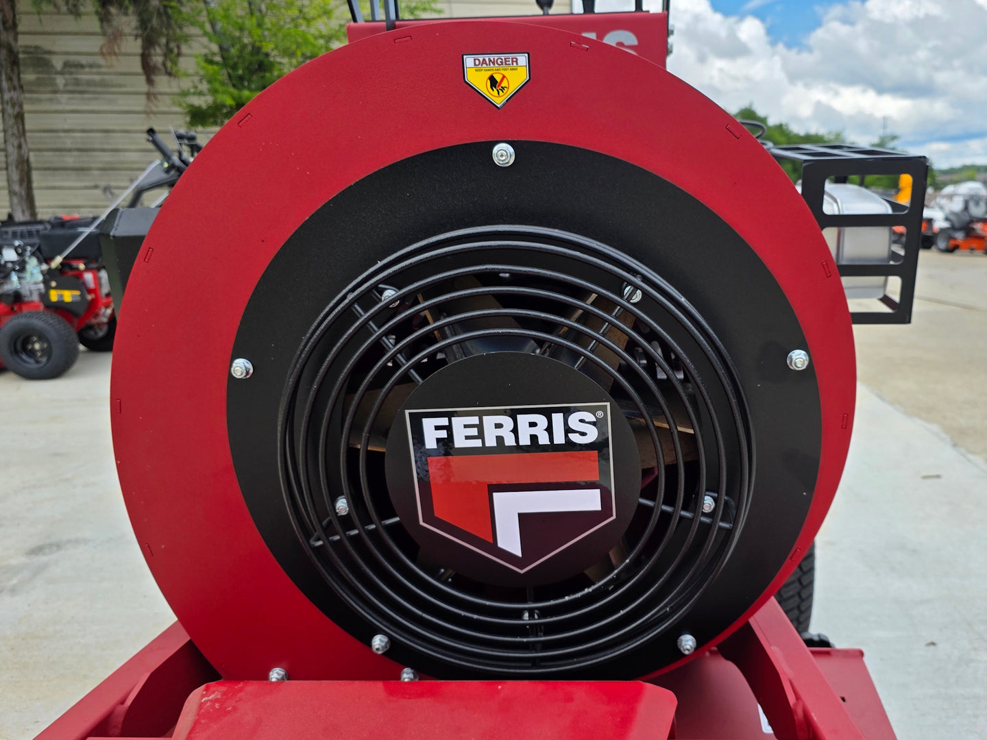 Ferris FB1000 5902012 Hurricane™ Stand Ride On Blower 18HP Vanguard Fan picture 