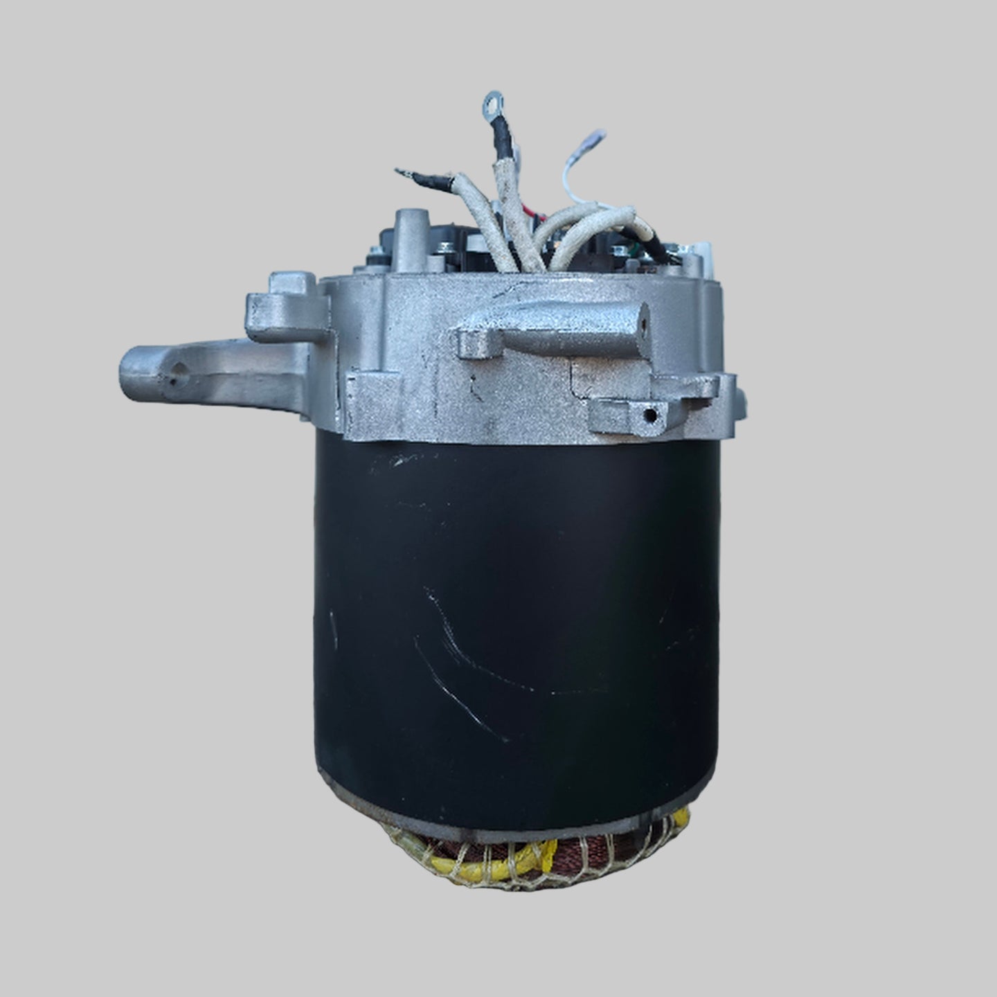 Generac Genuine Part 0K0755 ALT 8000W ALUMINUM BRUSH TYPE  front straight picture 