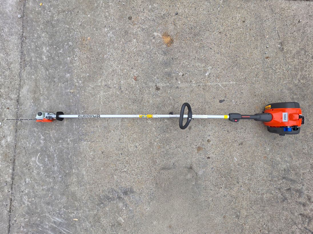 Husqvarna 122LKP Pole Saw 21.7cc Engine Ultra-Light top view picture 