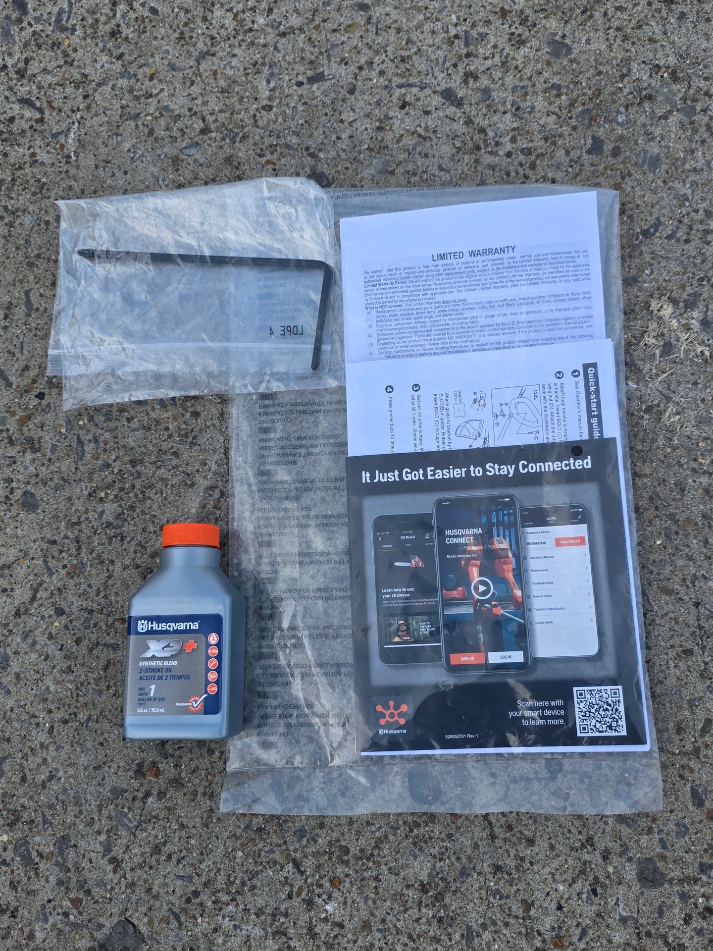 Husqvarna 122L Gas Straight Shaft String Trimmer 22cc Engine (Unboxed) accessory picture 