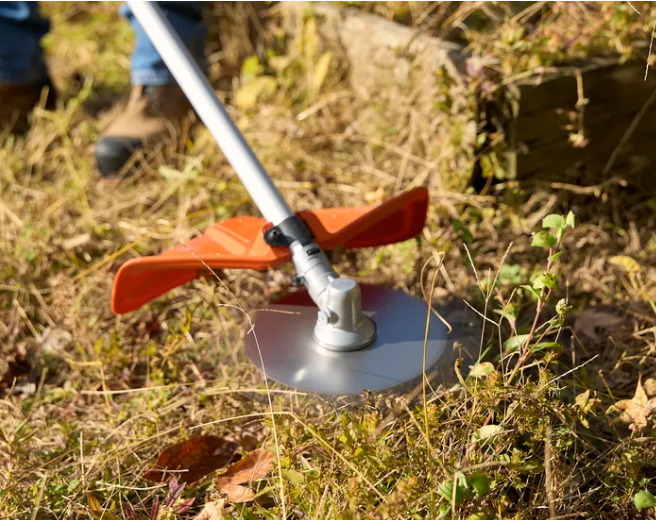 Husqvarna 122RJ Brush Cutter with 21.7 Cubic Centimeter Engine, 10.58 Pounds, Straight Shaft – New,Front View.