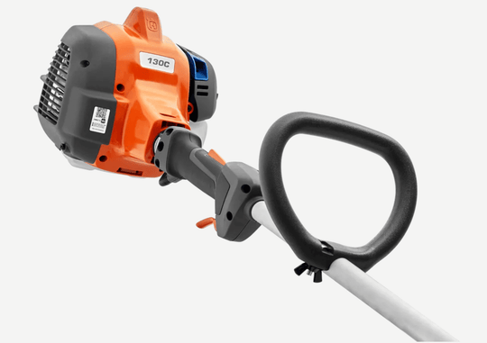 Husqvarna 130C 28cc Curved Shaft PGE Trimmer – 1-Pack FA,Front Facining View. 