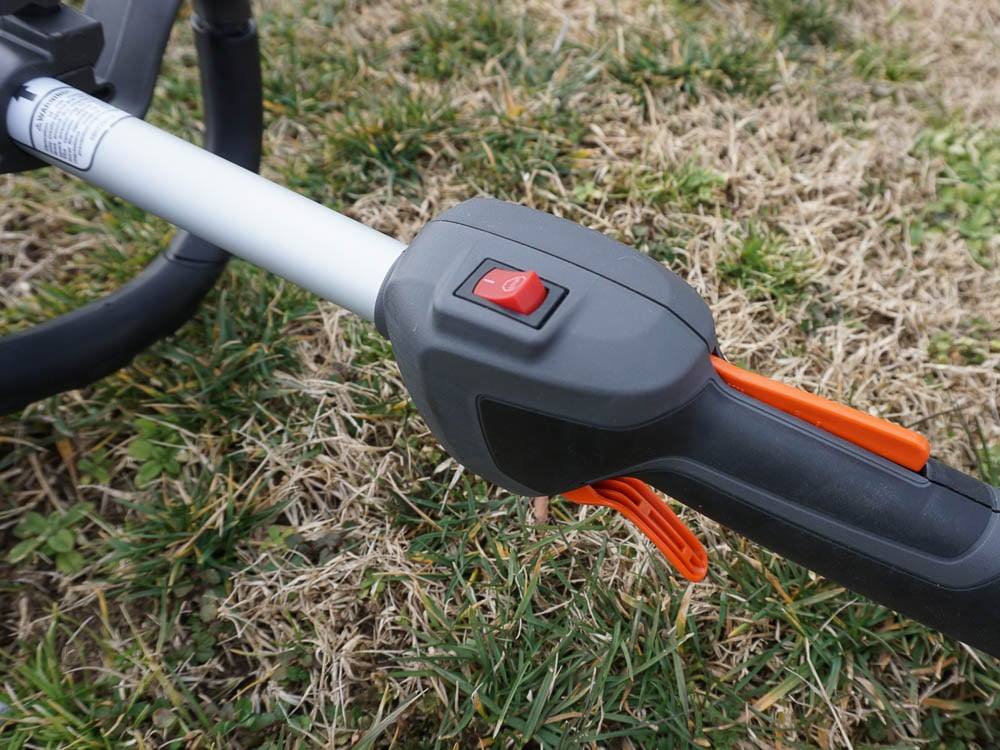 Husqvarna 130L Straight Shaft 18" Cut Gas String Trimmer 28cc - SLE Equipment - 6