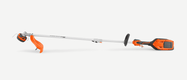 Husqvarna 330iKL MAX trimmer powerhead String trimmer Kit with B140  battery and 40-C80  charger,Side View. 