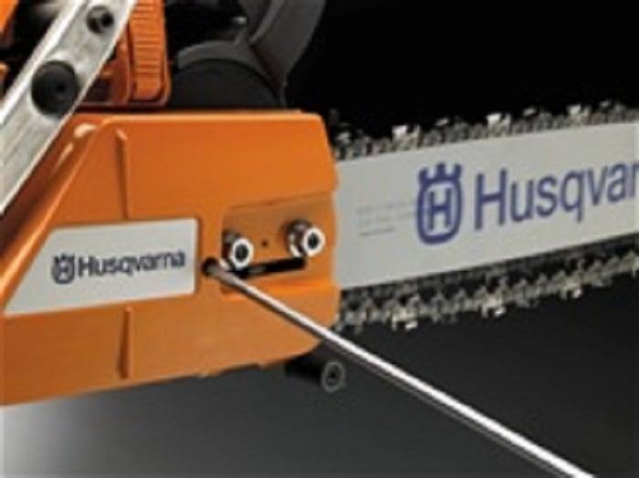 Husqvarna 365 28" Chainsaw 70.7cc engine .050 Ga. Commercial Grade , Side View.