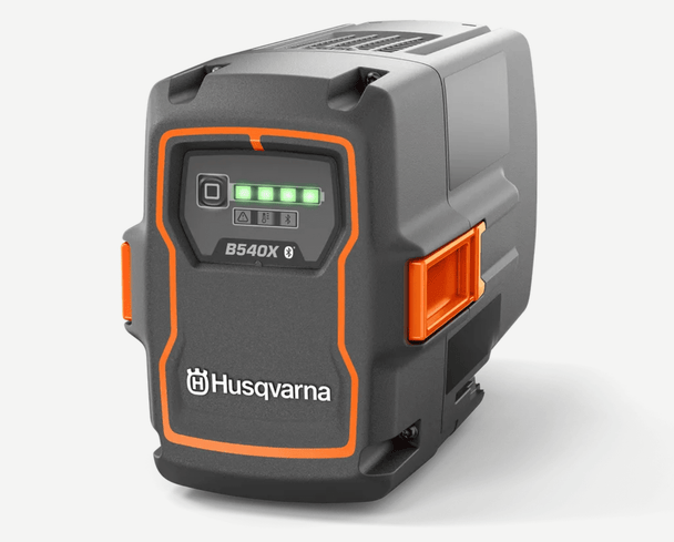 Husqvarna 40-B540X 40V Li-Ion professional battery, 15Ah, 540W,front View. 