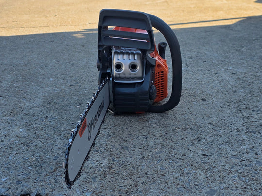 Husqvarna 440 18" Chainsaw 40.9 cc Engine Fully Assembled (Unboxed) Front side picture