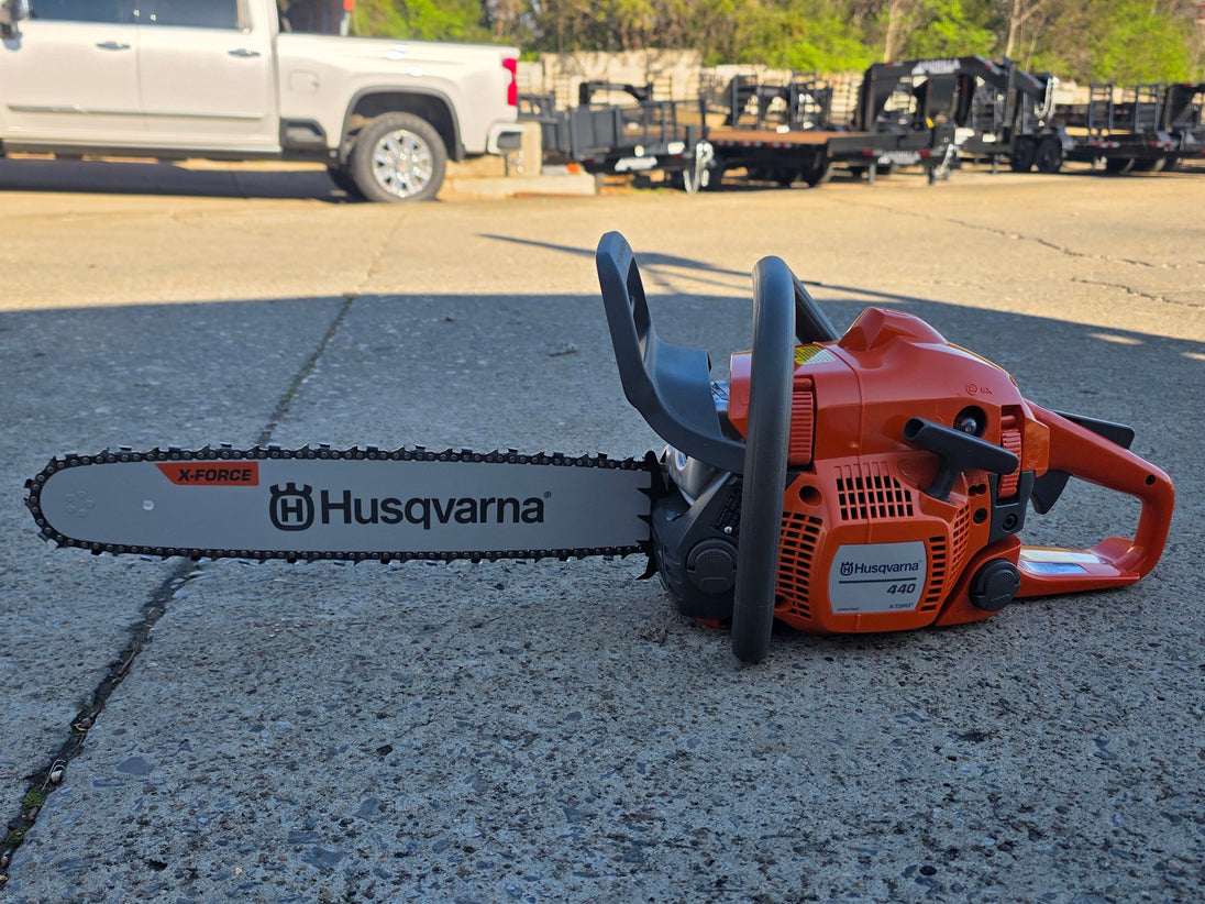 Husqvarna 440 18" Chainsaw 40.9 cc Engine Fully Assembled (Unboxed) Right side picture 