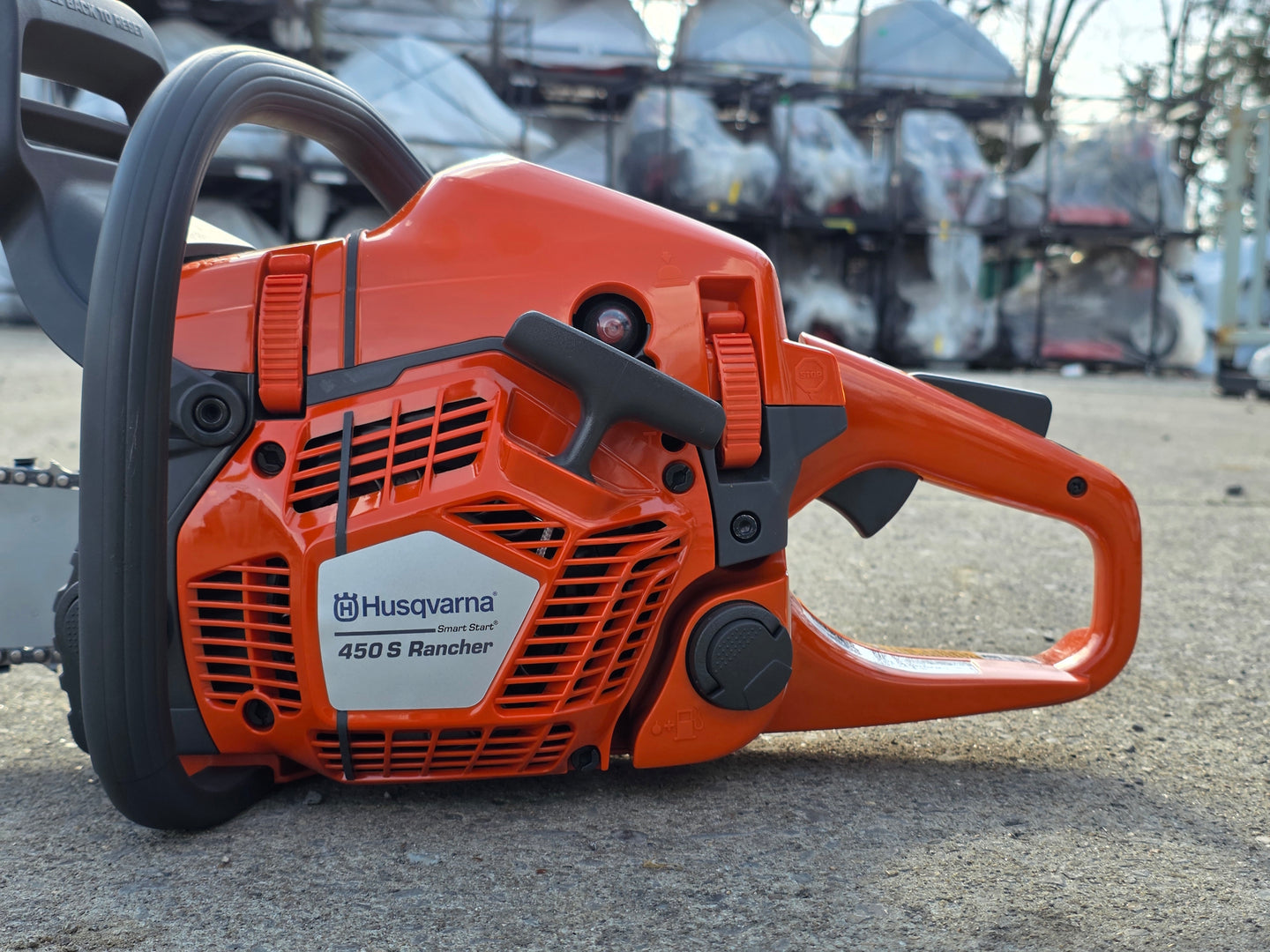 Husqvarna 450 Rancher 20" Gas Powered Chainsaw (Unboxed) throttle view picture 