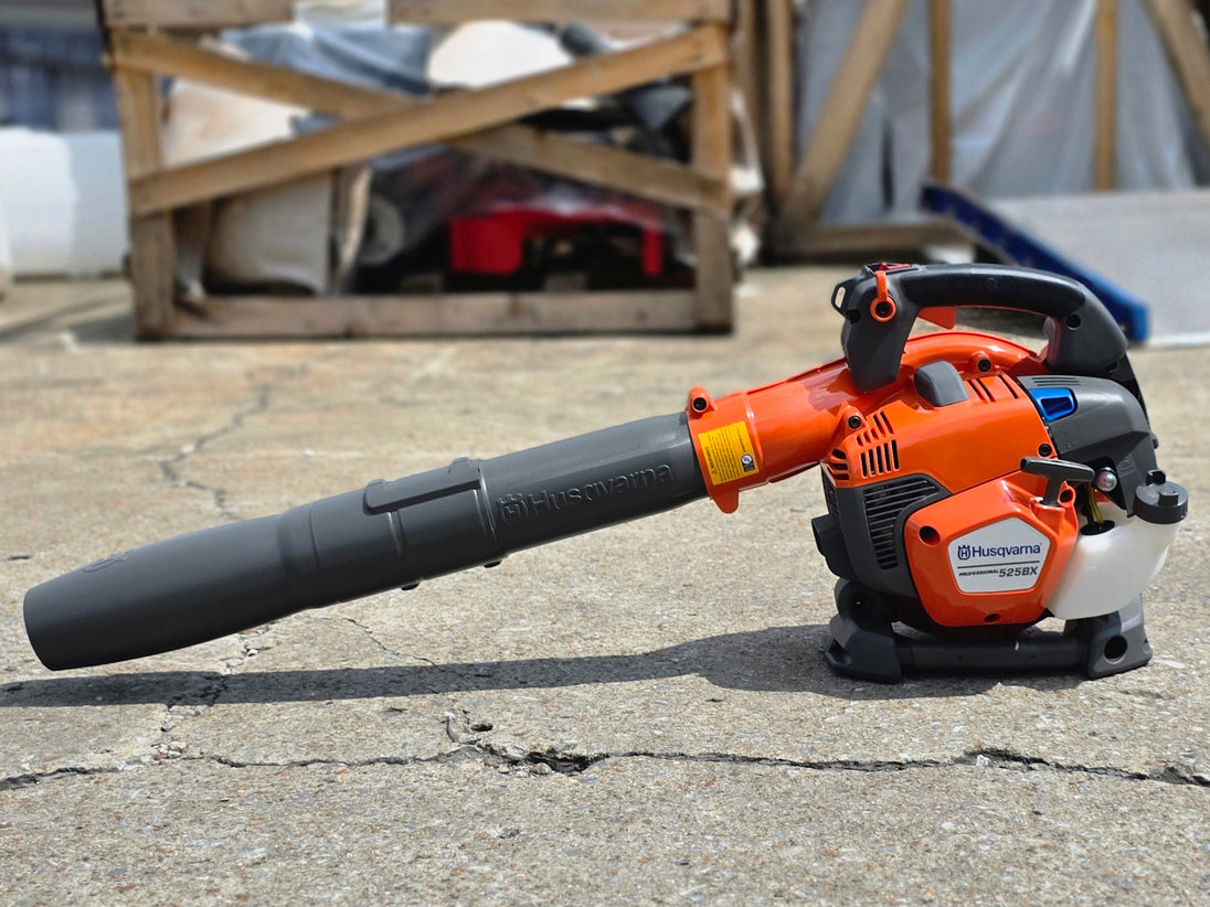 Husqvarna 525BX Handheld Commercial Leaf Blower X-Torq Low Vib (Unboxed) Attachment B right side picture 