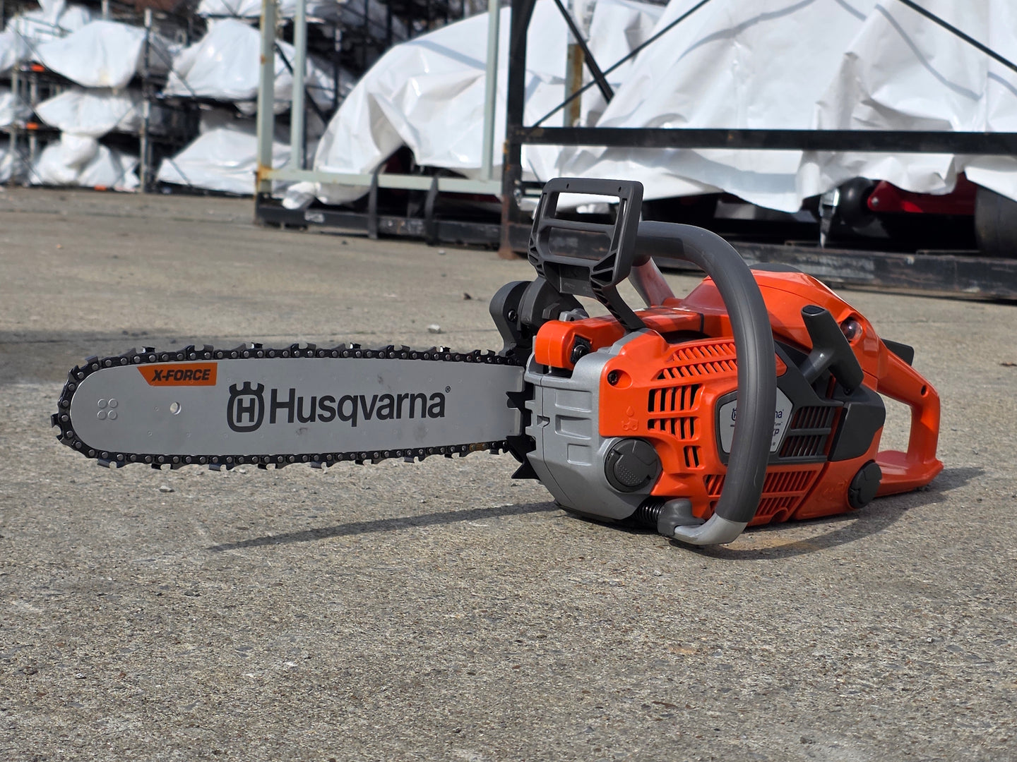 Husqvarna 540 XP Mark III 14" Gas Chainsaw 39.1cc 3/8 Mini Pitch .050 Gauge (Unboxed) front right angled view picture 