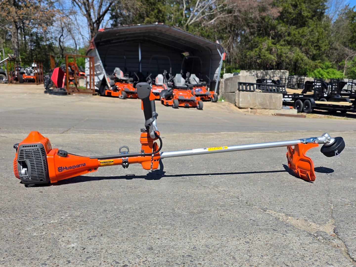 Husqvarna 545FR Professional Brushcutter 45.7cc Engine Trimmer left side picture 